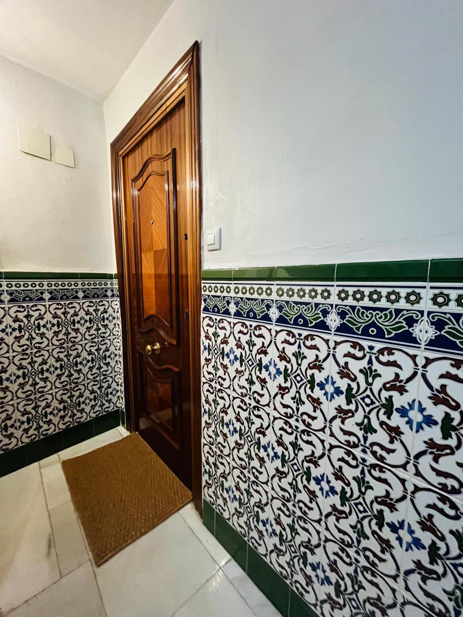 דירות סביליה Alameda, Conde De Torrejon מראה חיצוני תמונה